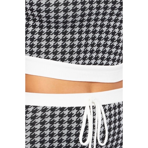 Black & Grey ‘Clueless Collar Two Piece Leggings Set - Picture 3 of 13